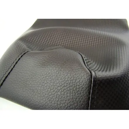Sitzbankbezug schwarz mit Carbon Struktur - Aprilia RS 50 Must-Have
